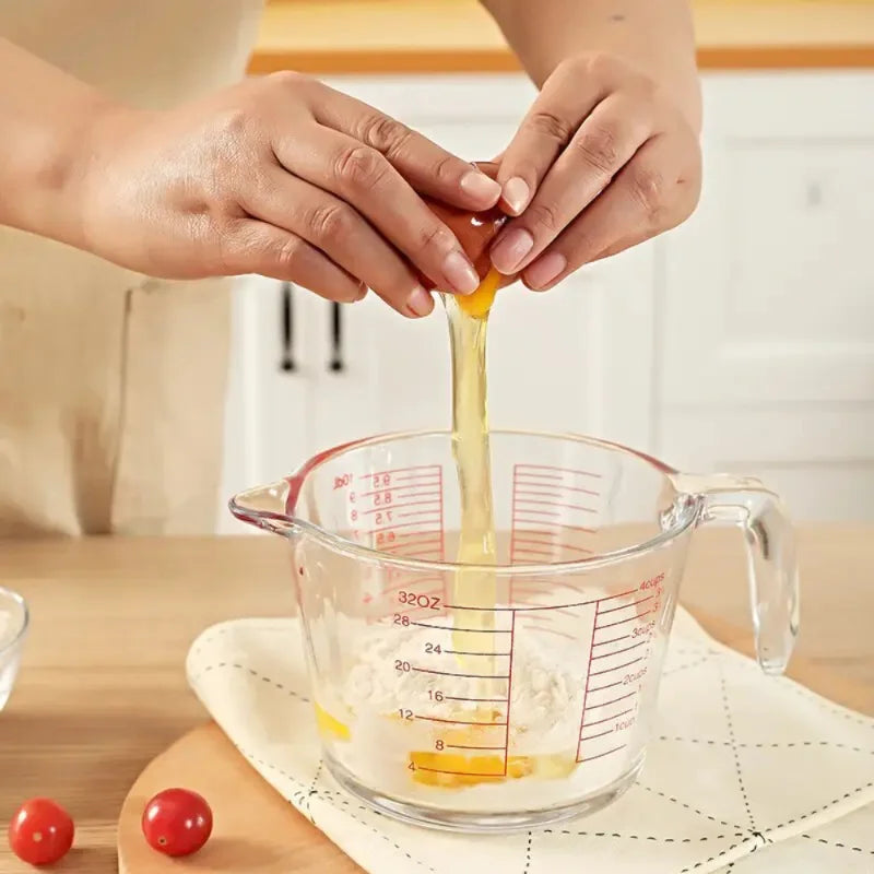 Microwave Safe Glass Measuring Cup With Scale Ergonomic Handle