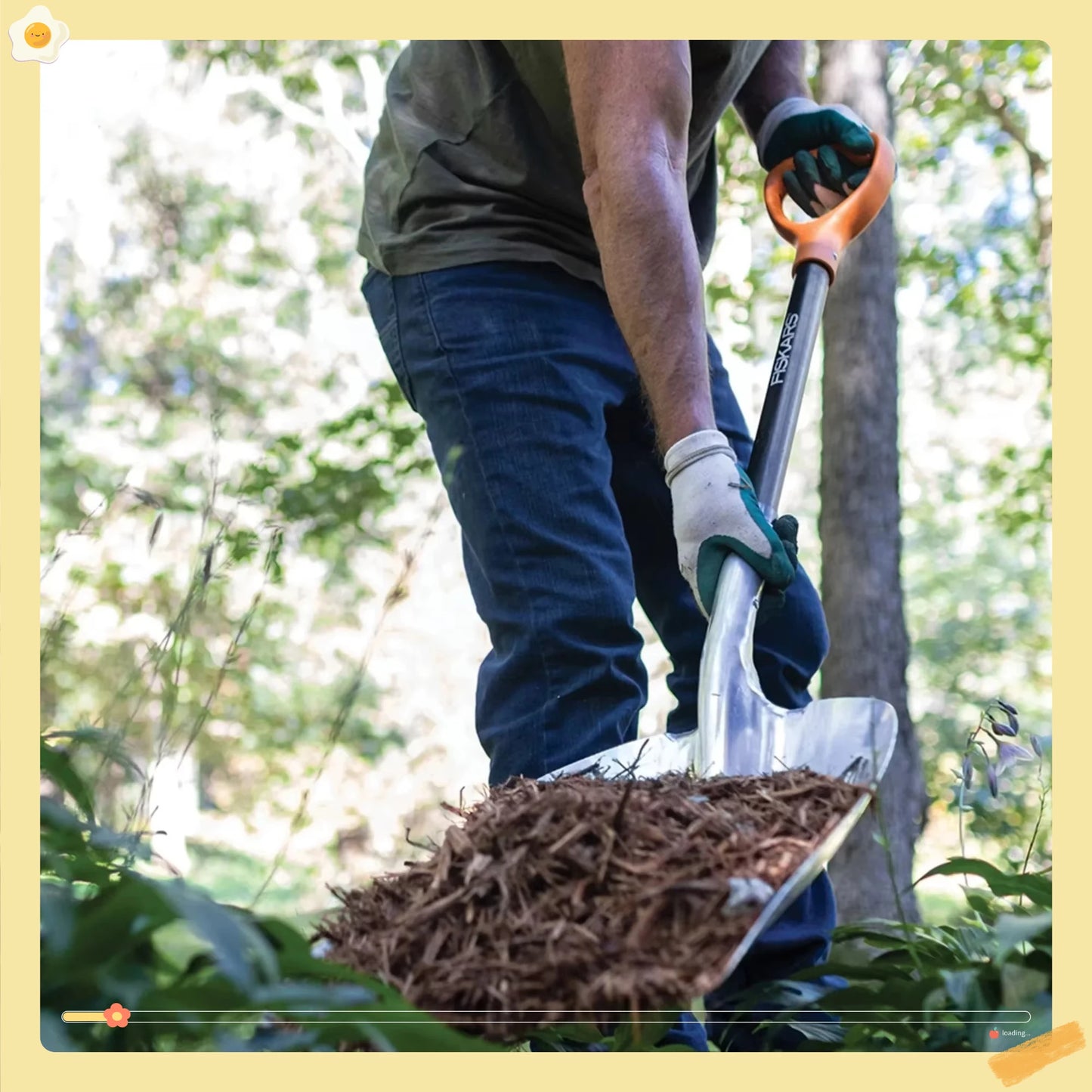 Durable Metal and Fiberglass Scoop Shovel for Heavy Duty Tasks