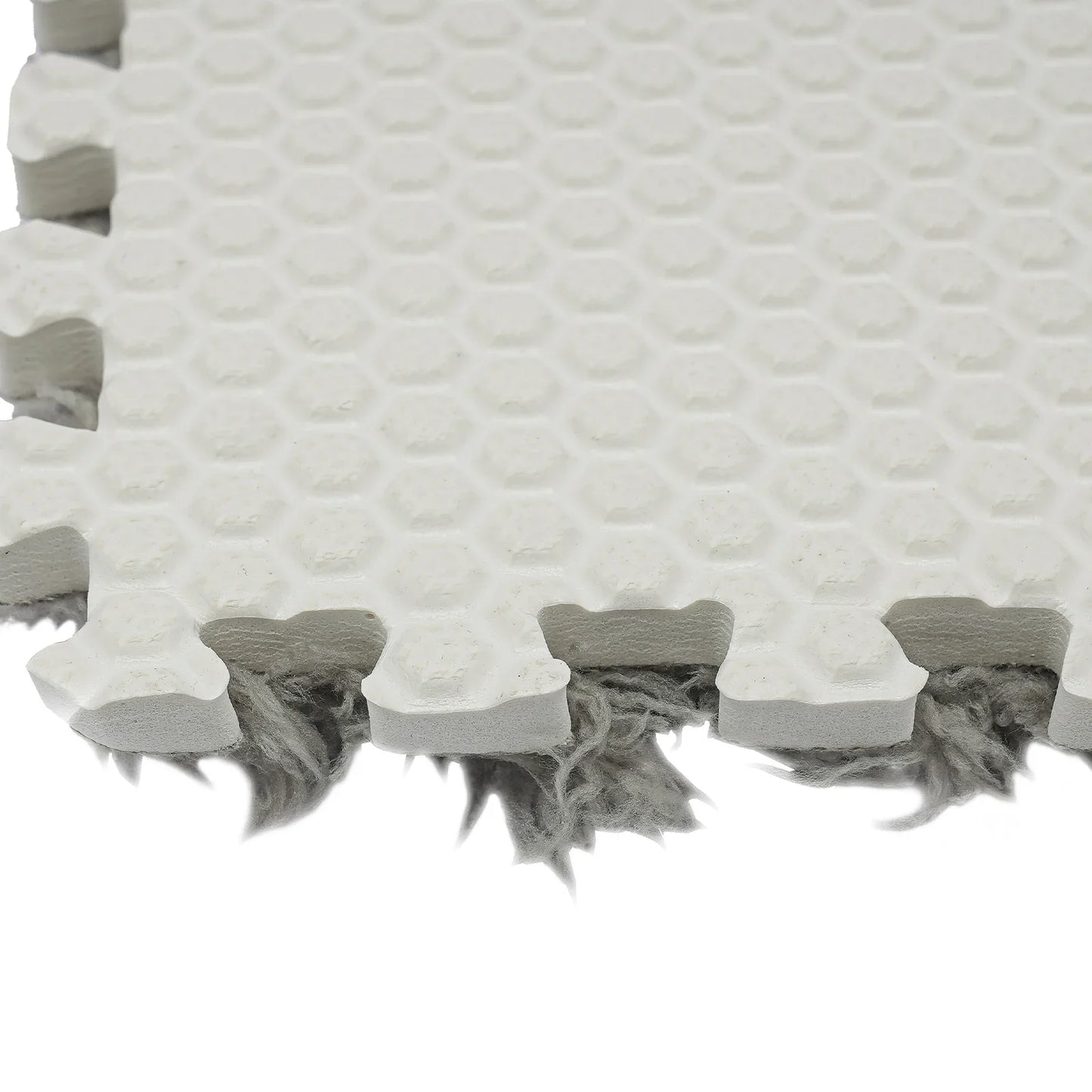 Interlocking Carpet Tiles 16-Piece Square Floor Mat With Border