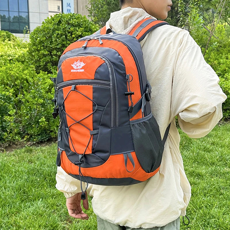 Outdoor Hiking Backpack, Unisex Multi-purpose Bag, Lightweight Travel Hiking Luggage Storage Pack, Compatible with Stabilizing Trekking Poles